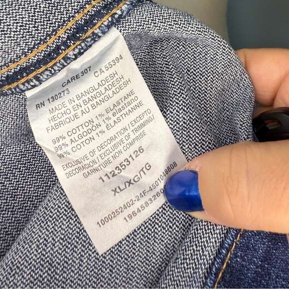 Denim Button-Up Dress - Picture 6 of 7